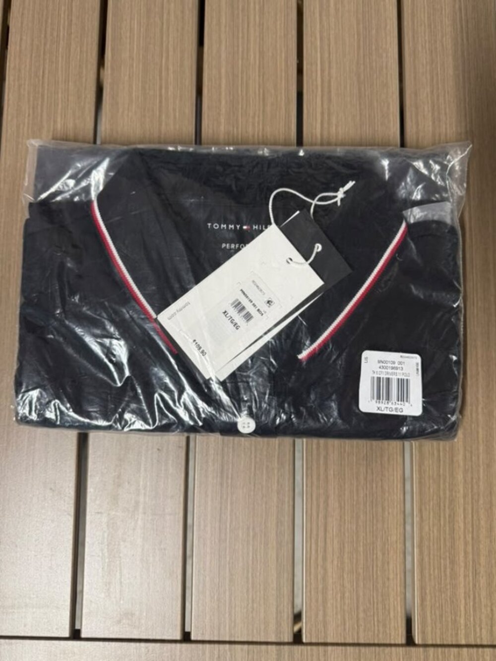 Tommy Hilfiger Performance Polo Shirt - Picture 3 of 3